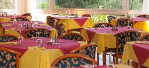 Restaurace v ubytování Hotel Garden