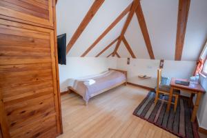 Postel nebo postele na pokoji v ubytování Hotel Mirhav