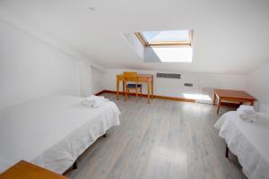 Φωτογραφία από το άλμπουμ του Winahost Hostal del Camino II σε Sahagun