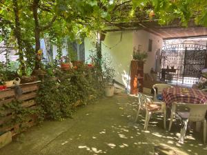 Zahrada ubytování Rosewood Balkan Cottage