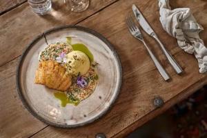 Jídlo v vily nebo okolí