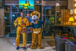 Hostia v ubytovaní Bambara Hotel