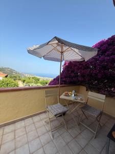 A balcony or terrace at Apartment On Hill 2