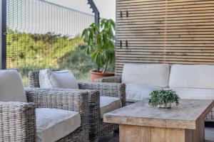 Posezení v ubytování Coral Point Luxury Apartments