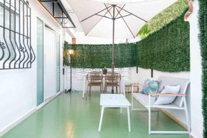 Patio nebo venkovní prostory v ubytování Chalet con Vistas al Mar Piscina y Azotea de Ensueño