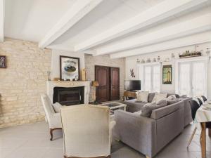 Χώρος καθιστικού στο 400 m de la plage, jardin, maison pour 8