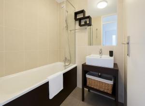 Imagem da galeria de Gorgeous 2 Bed Apartment near London Bridge em Londres