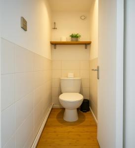 Imagem da galeria de Gorgeous 2 Bed Apartment near London Bridge em Londres mais 20 fotografias