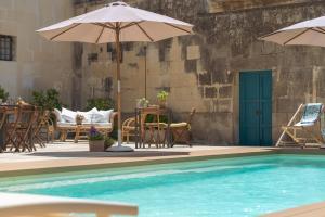 Bazén v ubytovaní PALAZZO GARZIA - Dimora storica alebo v jeho blízkosti + 23 fotografií