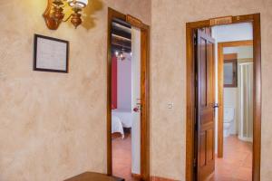 Fotografia z galérie ubytovania Casa Rural Tia Tomasa v destinácii Malpartida de Plasencia