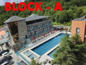 Bassein majutusasutuses Tskaltubo Epic Hotel & Spa või selle lähedal