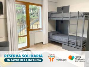 Postel nebo postele na pokoji v ubytování Apartamentos Midi 3000