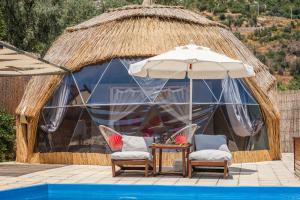 Bazén v ubytování Kabak Freedom Deluxe Hotel nebo v jeho okolí
