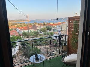 Balkón nebo terasa v ubytování Seaview Methoni