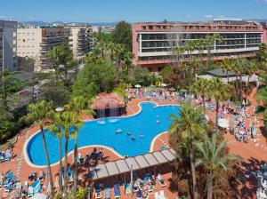 an overhead view of a pool at a resort at H10 Salauris Palace in Salou