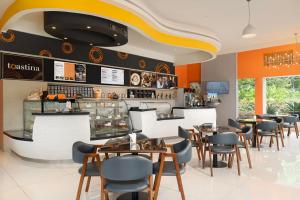Salone o bar di Sheraton Bandung Hotel & Towers