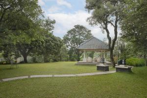Giardino di Sheraton Bandung Hotel & Towers