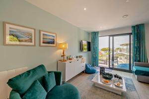 Χώρος καθιστικού στο 9 Middlecombe - Luxury Apartment at Byron Woolacombe, only 4 minute walk to Woolacombe Beach!