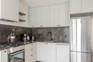 Imagine din galeria proprietății Blueground Bridge Plaza rooftop nr Brooklyn Bridge NYC-1872 în Brooklyn +37 fotografii