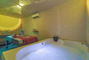 Photo de la galerie de l'établissement Enki Spinoza Resort Hotel, à Izmir