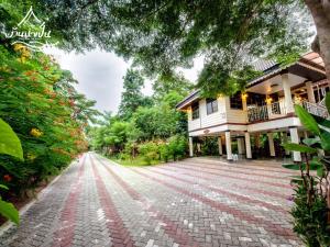 อาคารที่มีรีสอร์ท