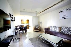 Imagen de la galería de One Bedroom Apartment - Bay Central Tower, en Dubái