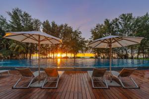 Bazén v ubytování Andaman Pool Villas ,Maikhao nebo v jeho okolí