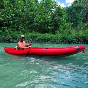 Příroda nedaleko luxury tent
