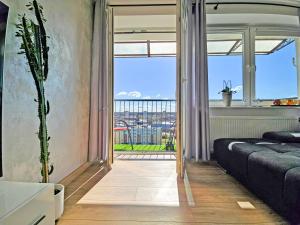 Posezení v ubytování Sky Hai Apartment