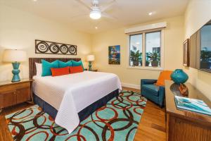 Postel nebo postele na pokoji v ubytování Wailea's Super Chic - Super Luxe W Ocean Views! Experience Wailea Seashore K507!