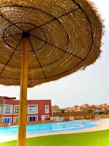 Bazén v ubytování Las Dunas Corralejo Home with swimming pool nebo v jeho okolí