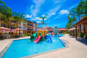 Bazén v ubytování Ondas Praia Resort by WAM Experience nebo v jeho okolí