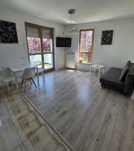 Dapur atau dapur kecil di Apartment Wilanow Branickiego
