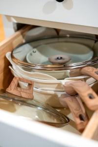 Φωτογραφία από το άλμπουμ του Tranquil, Creekside Cabin in the Forest of Sequim, Washington, Perfect for a Glamping Getaway from Seattle σε Sequim