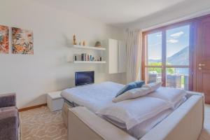 En eller flere senge i et værelse på Giardino al Tramonto + 57 billeder