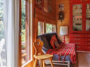 Posezení v ubytování Chalet Lò Batcho by Interhome