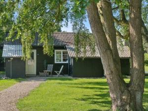 Giardino di Holiday Home Dufa - 200m to the inlet by Interhome