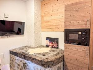 Fotografie z fotogalerie ubytování Apartment Sennerin by Interhome v destinaci Forstau