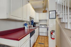 Køkken eller tekøkken på 4 Bee St