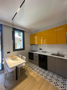 Gallery image of John&Nansys Cozy Apartment in Plomarion +6 photos