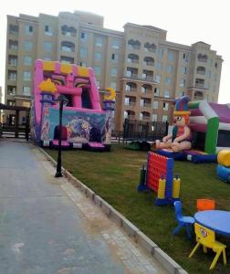 Kawasan permainan kanak-kanak di شاليه بقرية اكوافيو +8 gambar