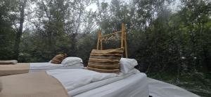 Gallery image of Eyja Mork - Aurora Borealis Igloo with Hot Tub, BBQ and shared kitchen in Stora Mork