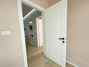 サランダにあるSaranda Apartmentsのギャラリーの写真