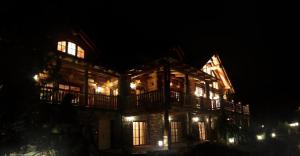 The building in which the holiday home is located