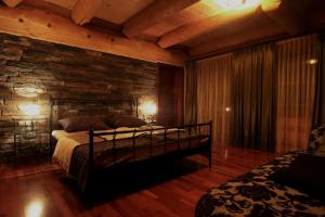 A bed or beds in a room at Ferienvilla Mit Blick Auf Das Wasser