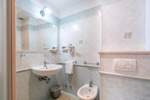 Koupelna v ubytování Hotel Polsa