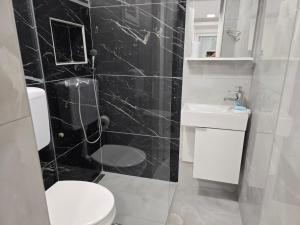 Ένα μπάνιο στο Edy