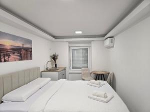 Ένα ή περισσότερα κρεβάτια σε δωμάτιο στο Edy