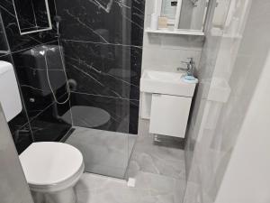 Ένα μπάνιο στο Edy