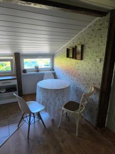 Galeriebild der Unterkunft Large apartment with parking in Palanga